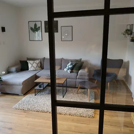 Avisi Apartment
