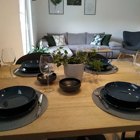 Avisi Apartment