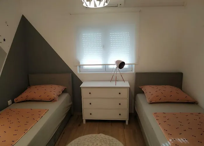 Appartement Avisi *